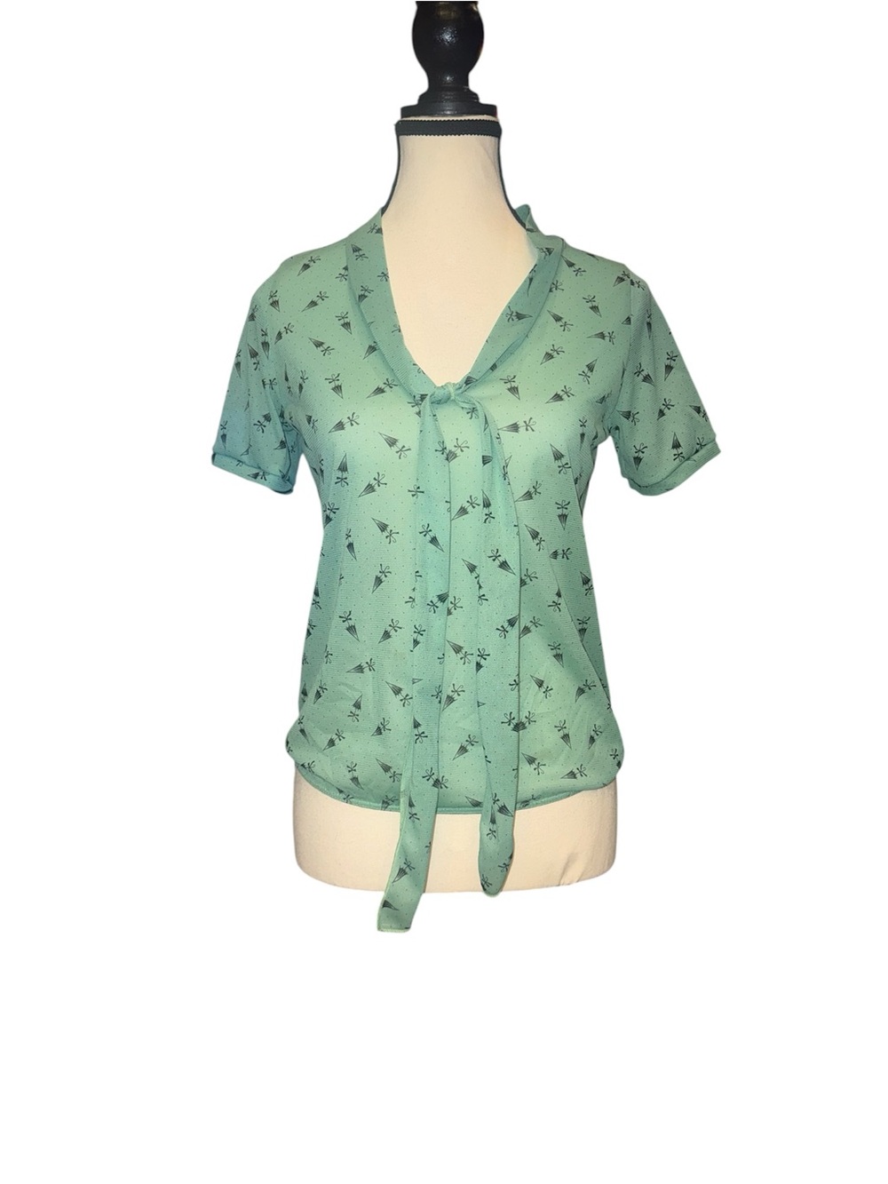 Women’s Juniors Mint Green Y2K Blouse feat Bow-Tie Neckline Umbrella Graphics